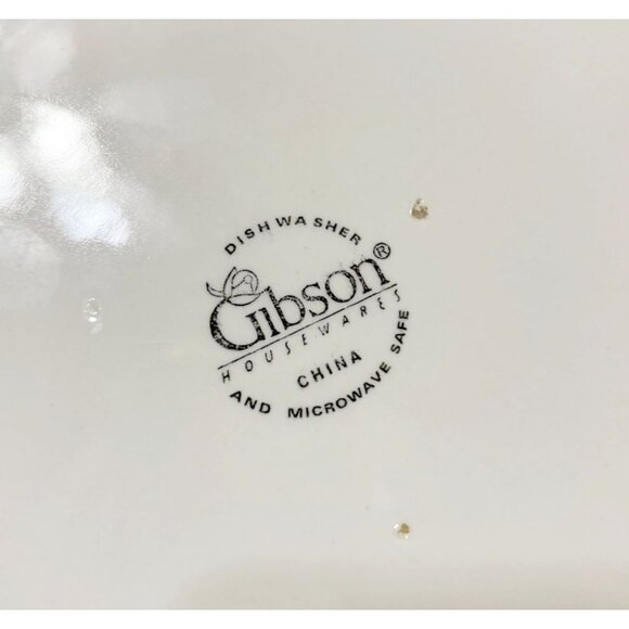 Set of 2 Gibson Cherry Dinner Plates – 10 5/8" Fruit Motif – Farmhouse Kitchen - Picture 3 of 3